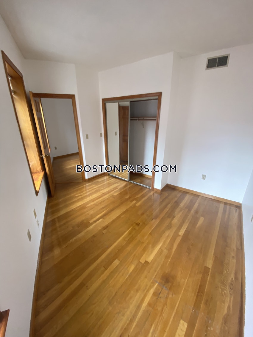 BOSTON - NORTH END - 1 Bed, 1 Bath - Image 10