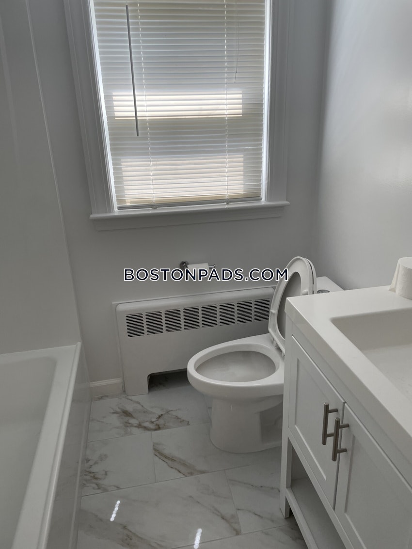 NEWTON - NEWTONVILLE - 2 Beds, 1 Bath - Image 4