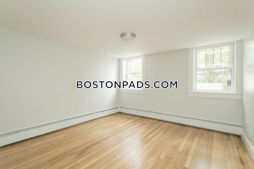 BOSTON - BRIGHTON - CLEVELAND CIRCLE - 3 Beds, 1 Bath - Image 5