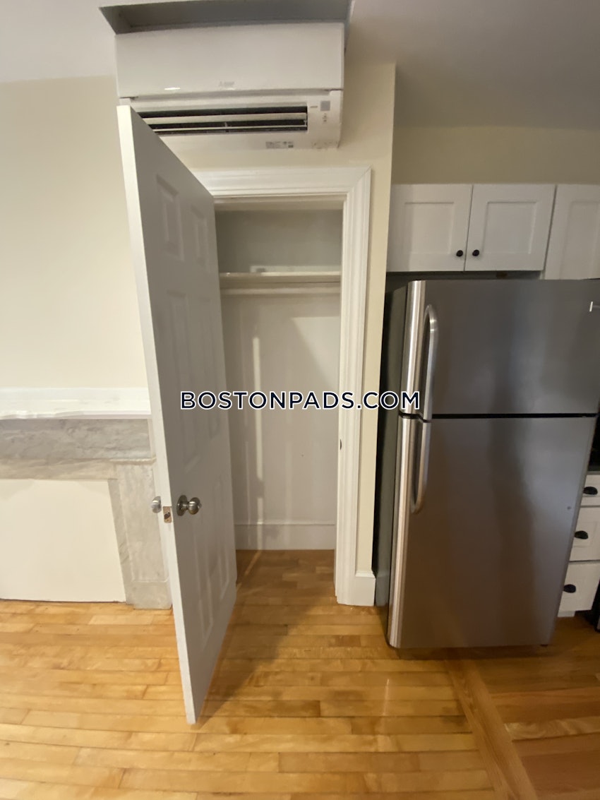 BOSTON - CHARLESTOWN - 1 Bed, 1 Bath - Image 16