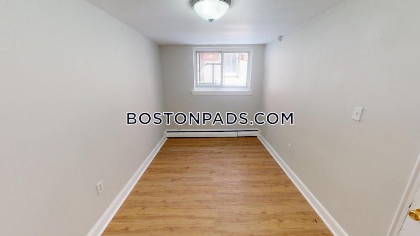 BOSTON - BRIGHTON - CLEVELAND CIRCLE - 3 Beds, 1 Bath - Image 11