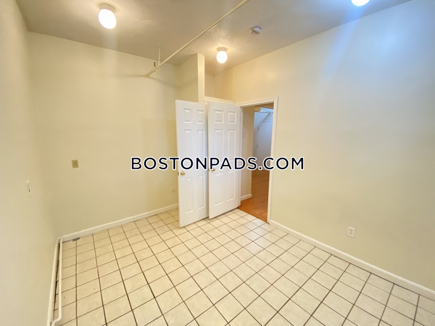 BOSTON - NORTHEASTERN/SYMPHONY - 2 Beds, 1 Bath - Image 13
