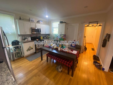 Boston - 3 Beds, 1 Baths