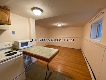 Boston - 2 Beds, 1 Baths