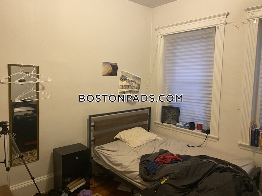 Boston - $3,200+ /month