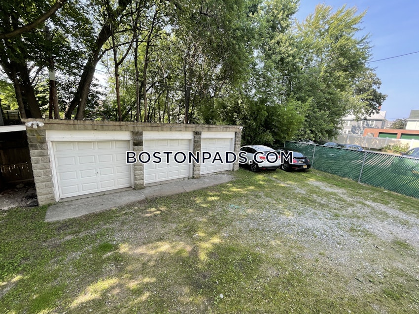 BOSTON - LOWER ALLSTON - 4 Beds, 2 Baths - Image 8