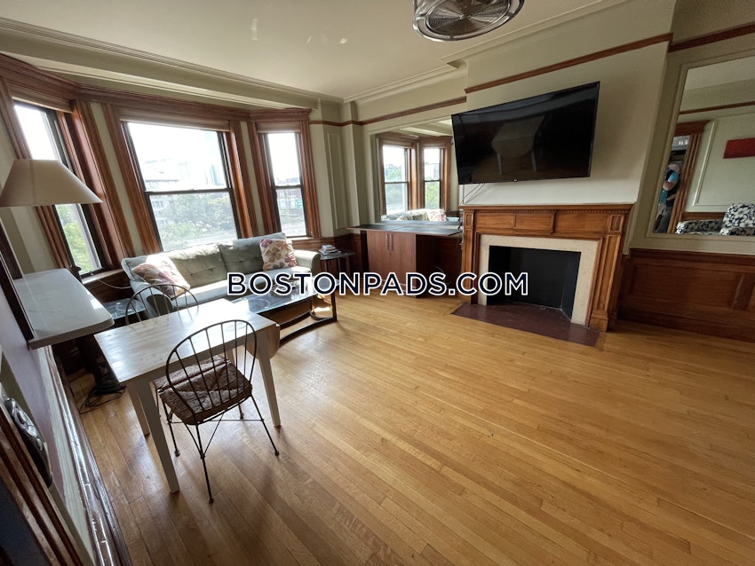 BOSTON - BACK BAY - 1 Bed, 1 Bath - Image 15