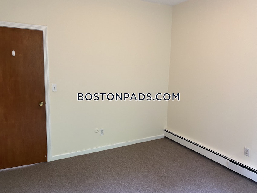 BOSTON - MISSION HILL - 1 Bed, 1 Bath - Image 4