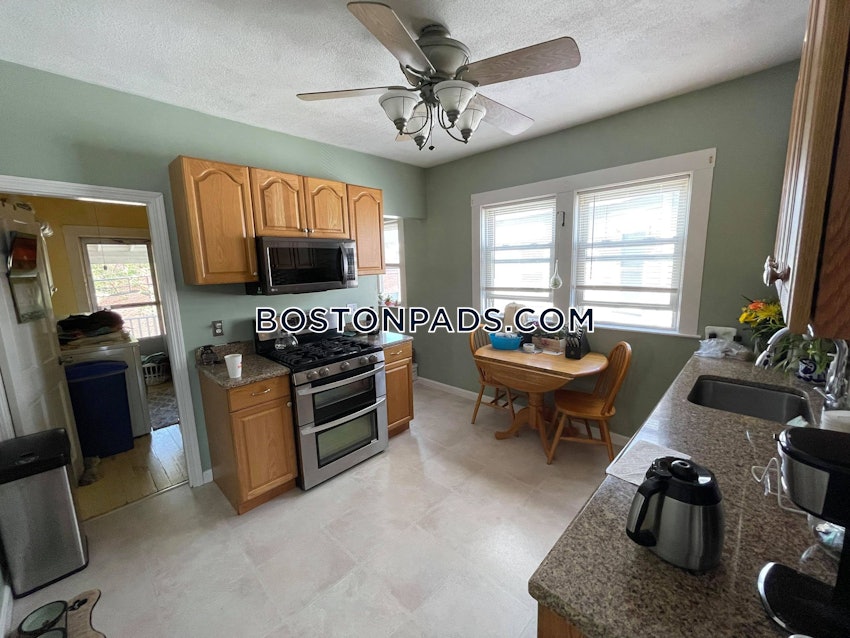 MEDFORD - TUFTS - 5 Beds, 2 Baths - Image 11