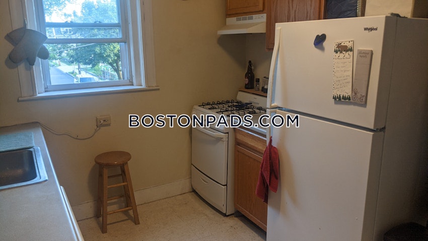 QUINCY - NORTH QUINCY - 2 Beds, 1 Bath - Image 6