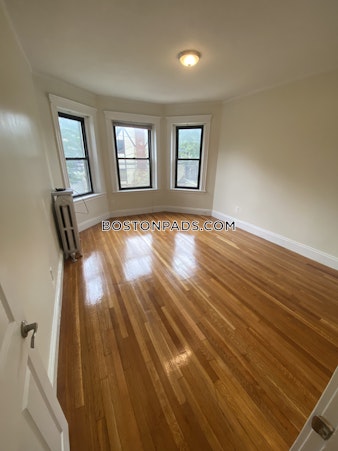 Washington St. Malden