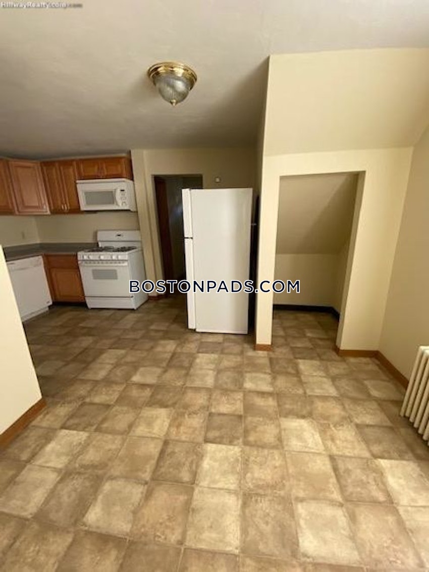 WATERTOWN - 1 Bed, 1 Bath - Image 3