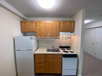 Cambridge 0 Bed 1 Bath CAMBRIDGE  Mt. Auburn/brattle/ Fresh Pond - $1,850 No Fee