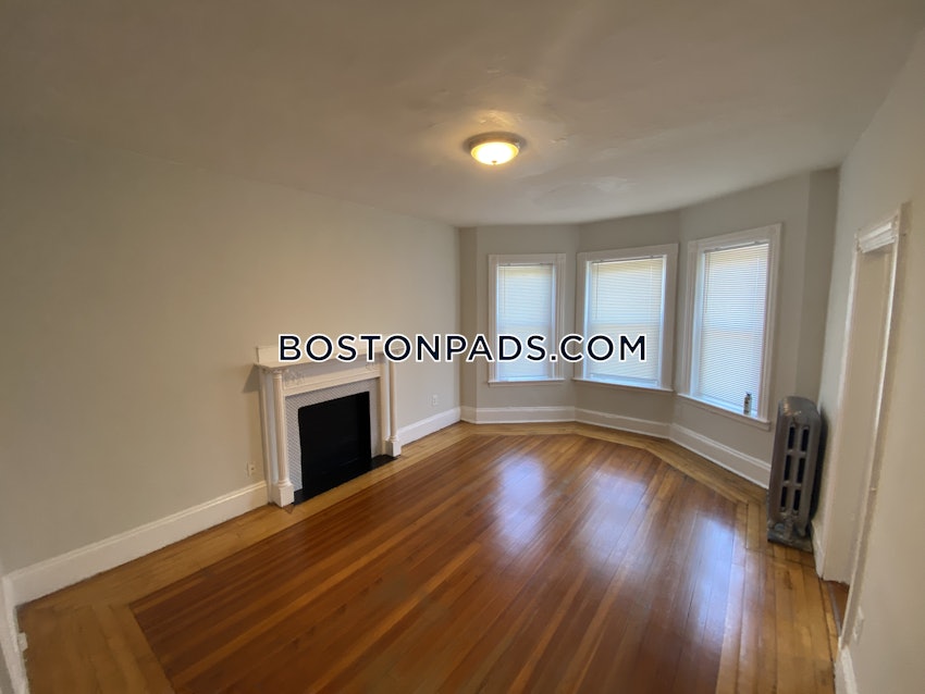BOSTON - ROXBURY - 3 Beds, 1 Bath - Image 30