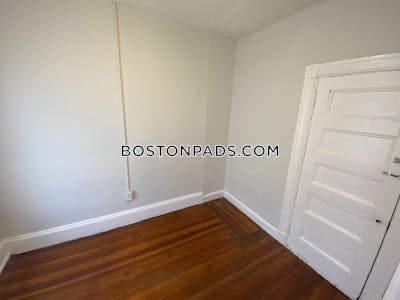 Roxbury 3 Bed 1 Bath BOSTON Boston - $3,125 No Fee