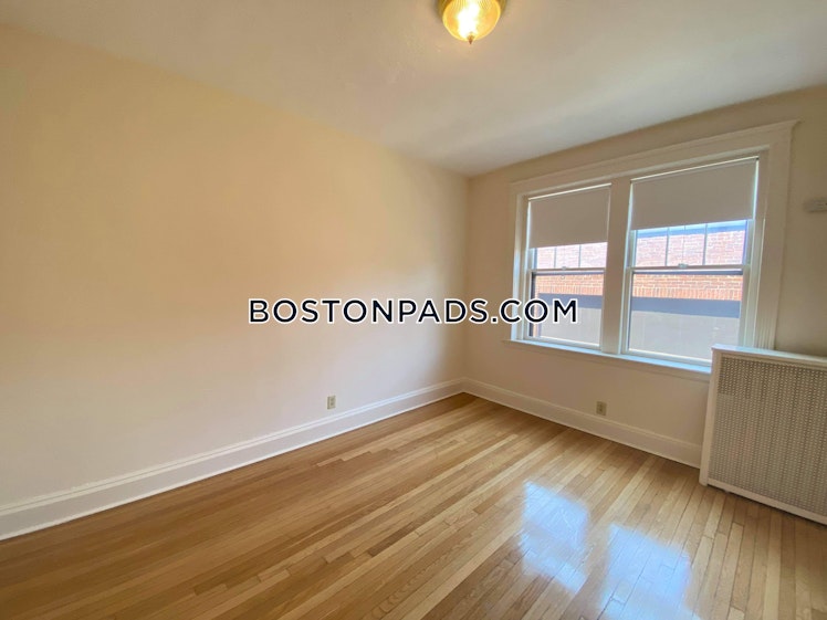 Alton Place, Brookline