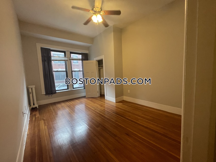 BROOKLINE- COOLIDGE CORNER - Studio , 1 Bath - Image 7