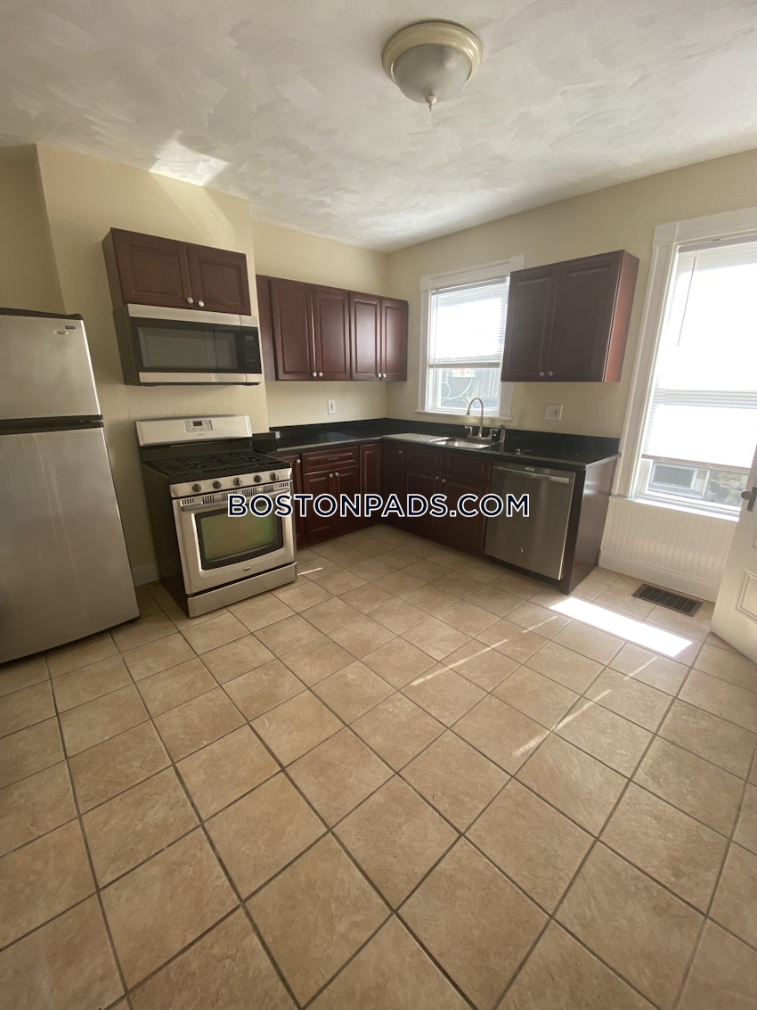 BOSTON - LOWER ALLSTON - 5 Beds, 3 Baths - Image 1