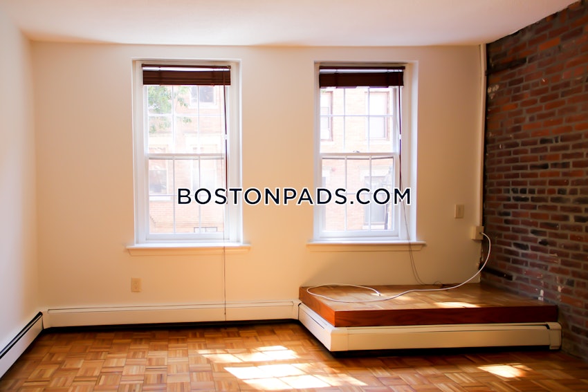 BOSTON - BEACON HILL - 2 Beds, 1 Bath - Image 3