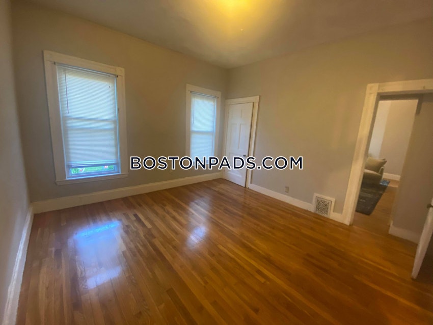 BOSTON - ROXBURY - 3 Beds, 1 Bath - Image 31