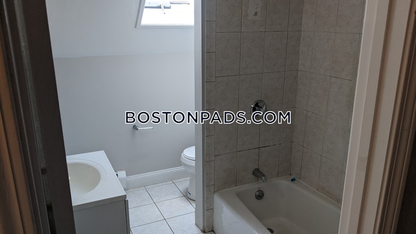 BOSTON - DORCHESTER - FOUR CORNERS - 3 Beds, 1.5 Baths - Image 13