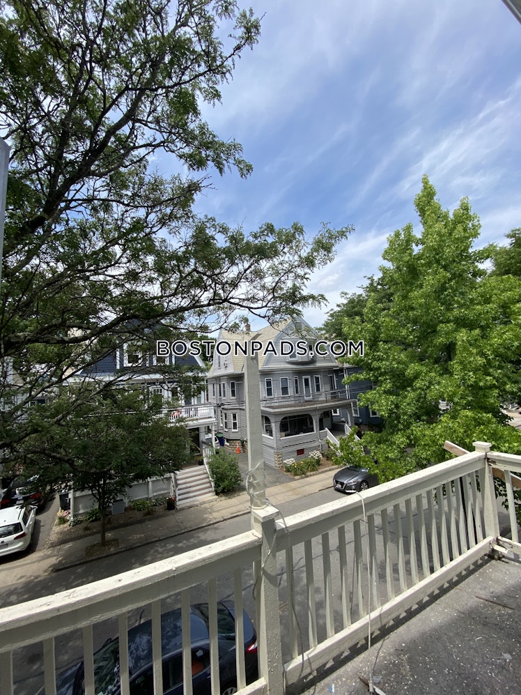 Simpson Ave., Somerville