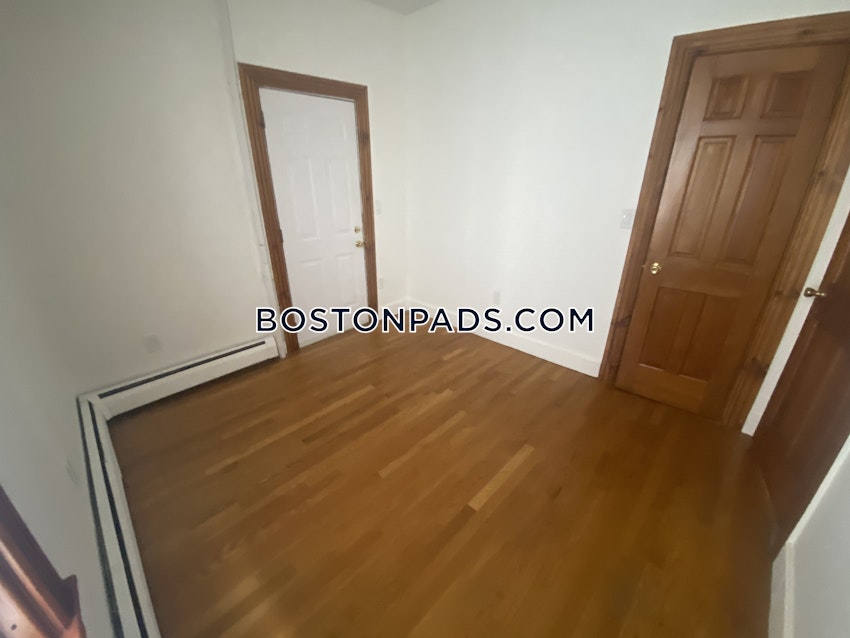 BOSTON - JAMAICA PLAIN - JAMAICA POND/PONDSIDE - 2 Beds, 1 Bath - Image 4