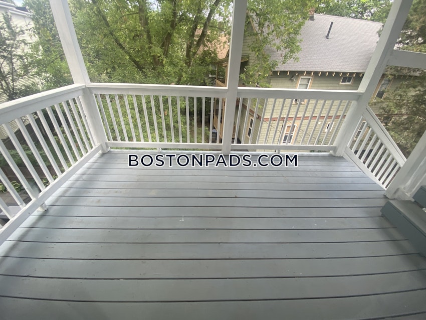 BOSTON - JAMAICA PLAIN - JAMAICA POND/PONDSIDE - 2 Beds, 1 Bath - Image 7