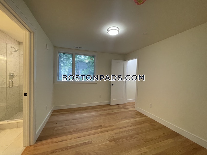 Brookline - $5,200+ /month