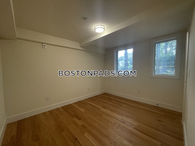 Brookline - $5,200+ /mo