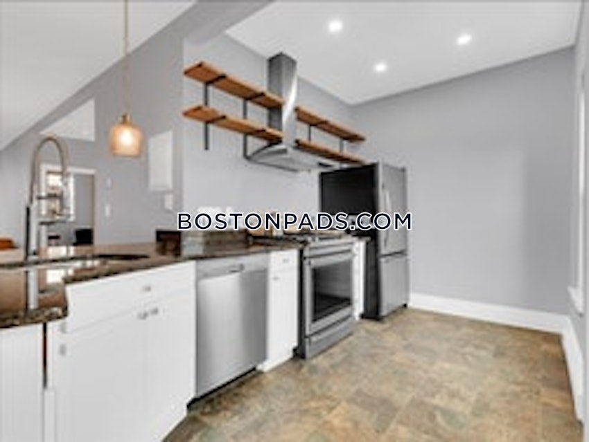 BOSTON - SOUTH END - 4 Beds, 3.5 Baths - Image 1