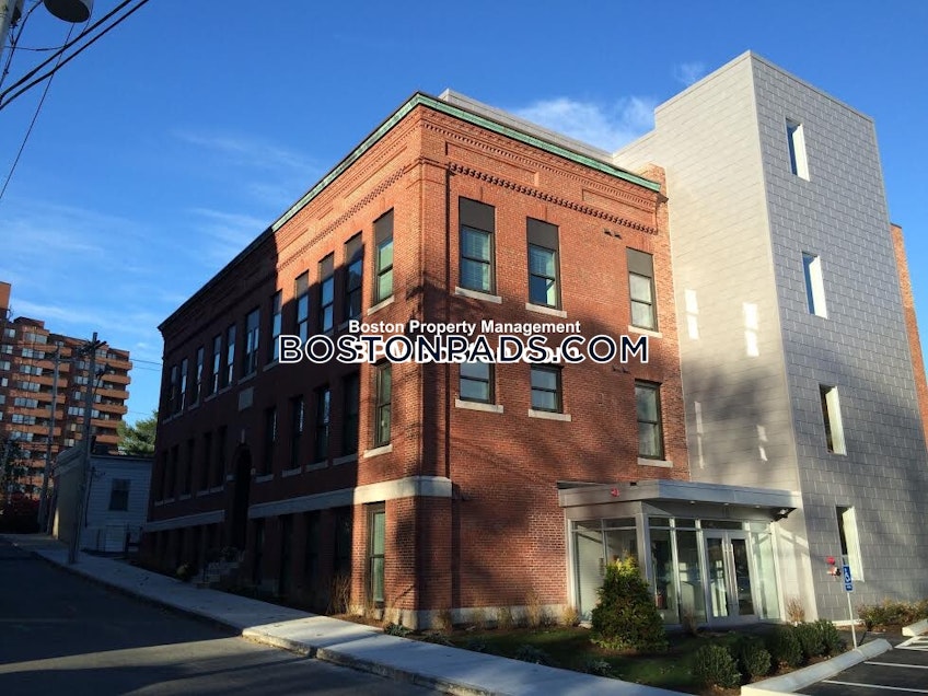 Quincy - $3,300+ /month