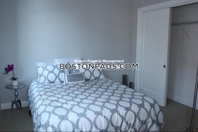 Quincy - $3,300+ /mo