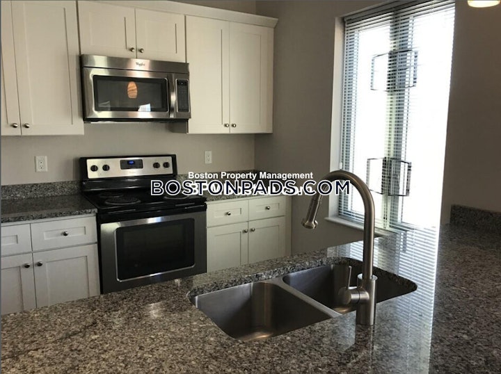 quincy-3-beds-2-baths-quincy-center-3300-8014376 