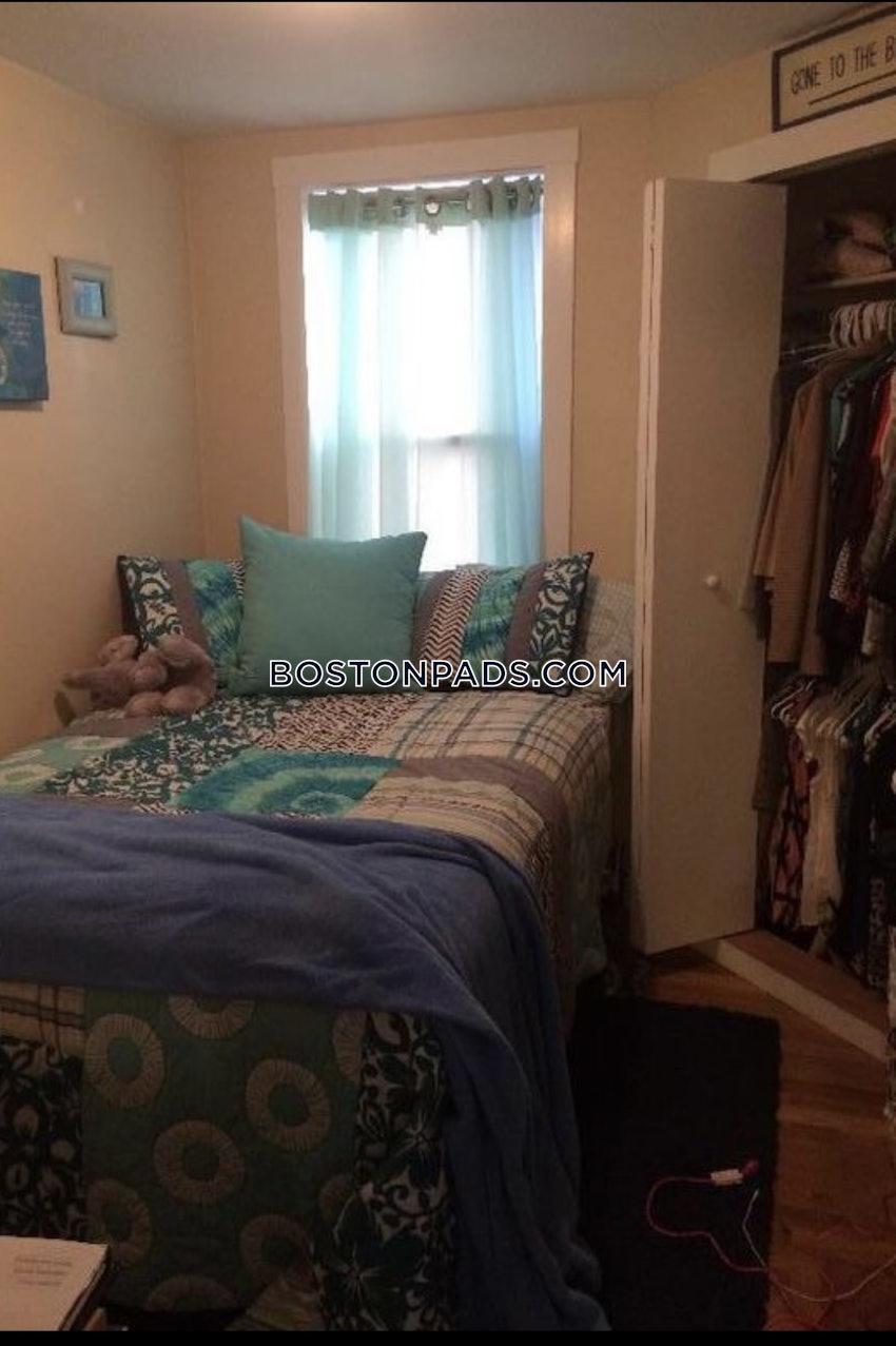 BOSTON - SOUTH BOSTON - ANDREW SQUARE - 3 Beds, 1 Bath - Image 8