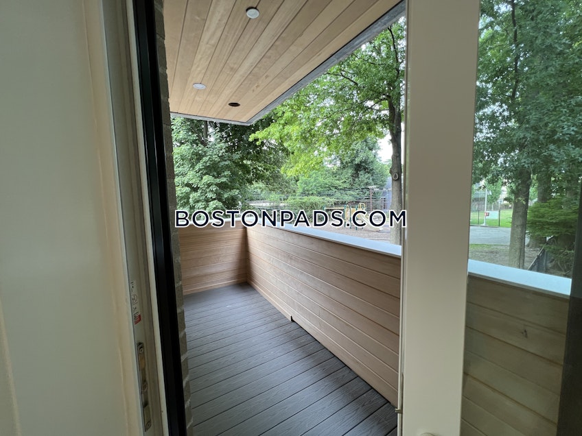 Brookline - $5,200+ /month