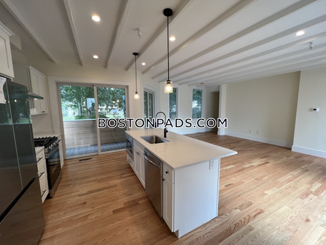 Brookline - $5,200+ /mo