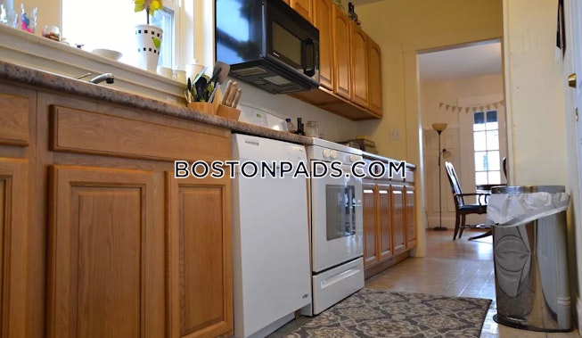 Boston - $5,000+ /mo