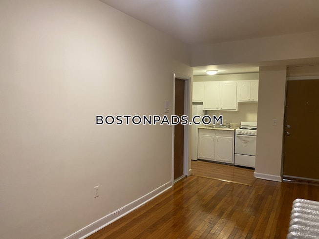 Boston - $2,000+ /mo
