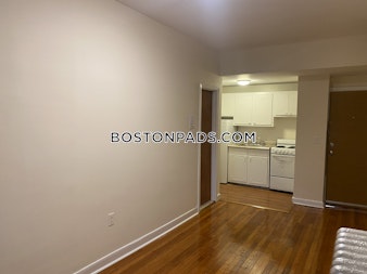 Commonwealth Ave. Boston