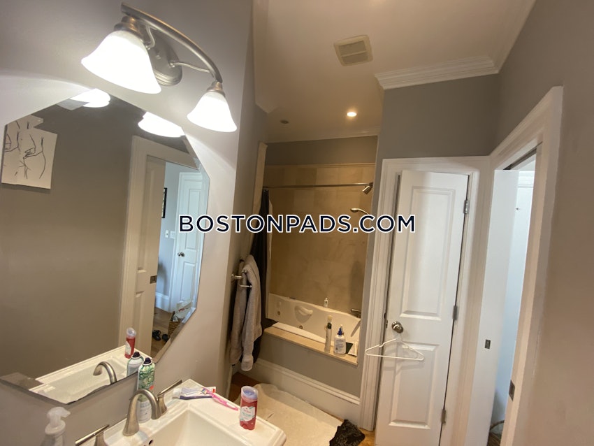 BOSTON - SOUTH BOSTON - ANDREW SQUARE - 4 Beds, 1 Bath - Image 41