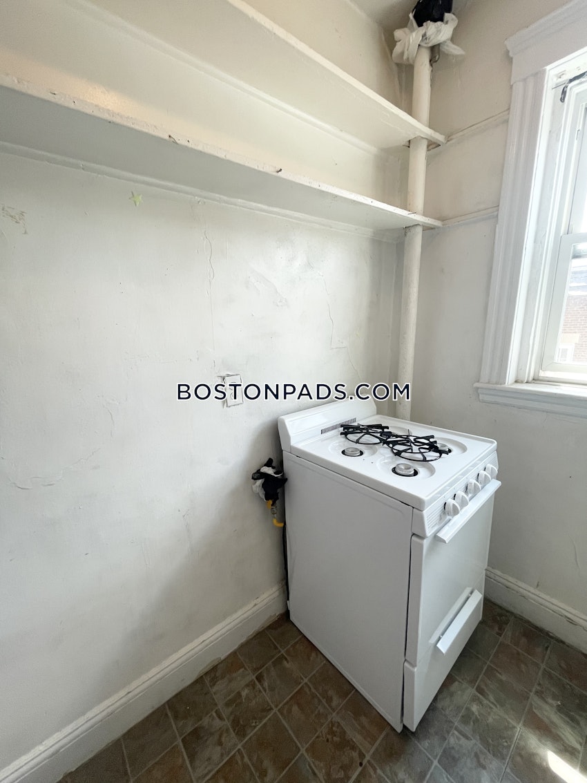 BOSTON - ALLSTON/BRIGHTON BORDER - 1 Bed, 1 Bath - Image 1