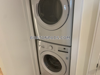 Brookline 3 Bed 2.5 Bath BROOKLINE  Brookline Hills - $5,200 No Fee