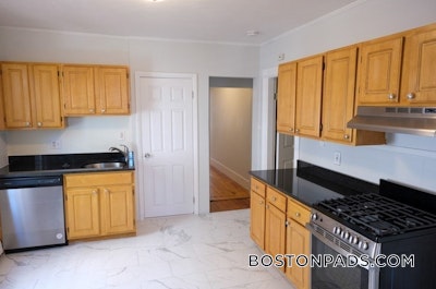 Dorchester 4 Beds 1 Bath Boston - $2,800 No Fee