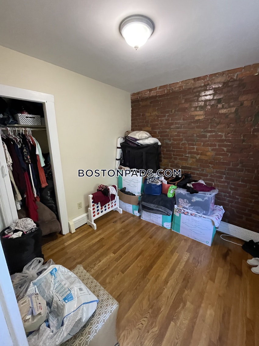 BOSTON - SOUTH BOSTON - ANDREW SQUARE - 3 Beds, 1 Bath - Image 13