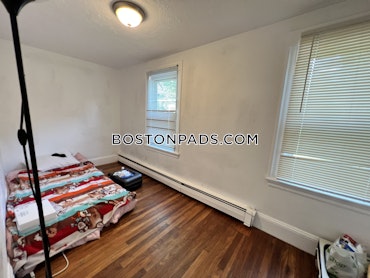 Boston - 4 Beds, 2 Baths