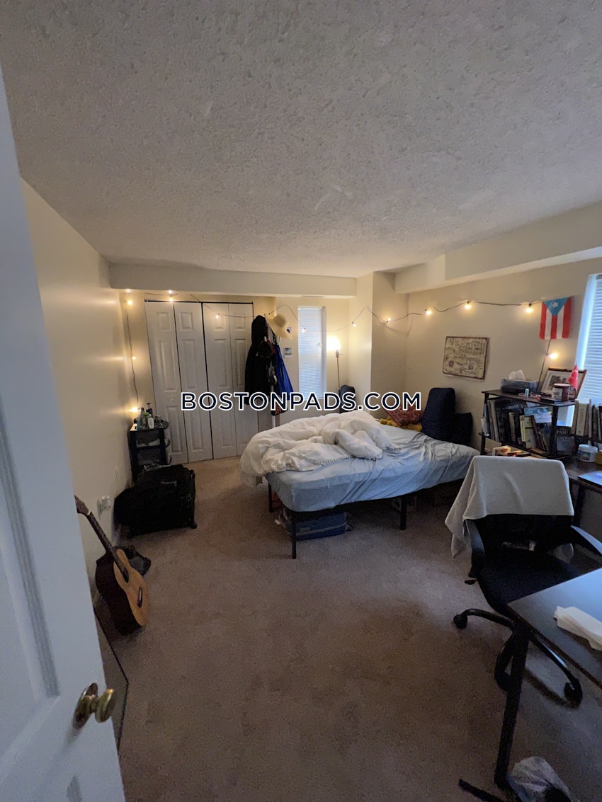 CAMBRIDGE - CENTRAL SQUARE/CAMBRIDGEPORT - 3 Beds, 2 Baths - Image 7