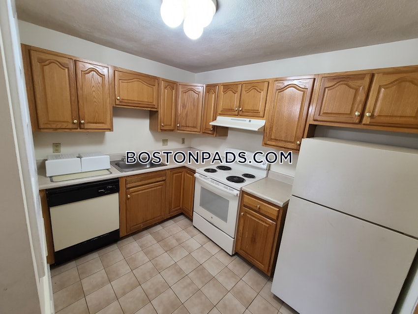 NEWTON - AUBURNDALE - 2 Beds, 1 Bath - Image 1