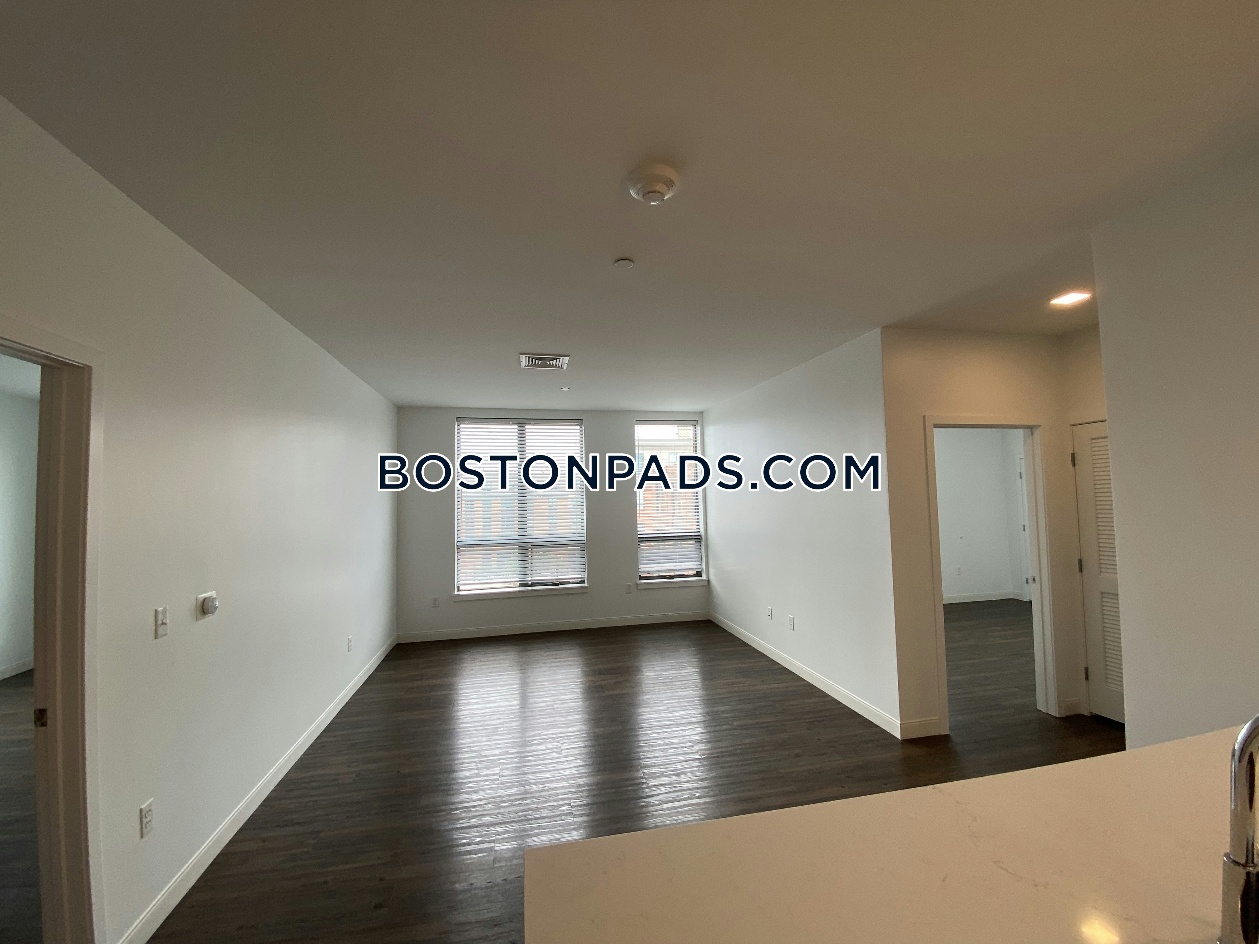 Newton - 2 Beds, 2 Baths