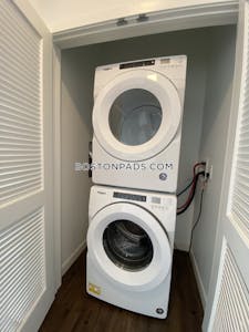 Newton 2 Beds 2 Baths  Newtonville - $4,208 No Fee